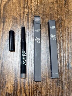 AMUSE shade 6 Eye Shadow Color Stick - gray